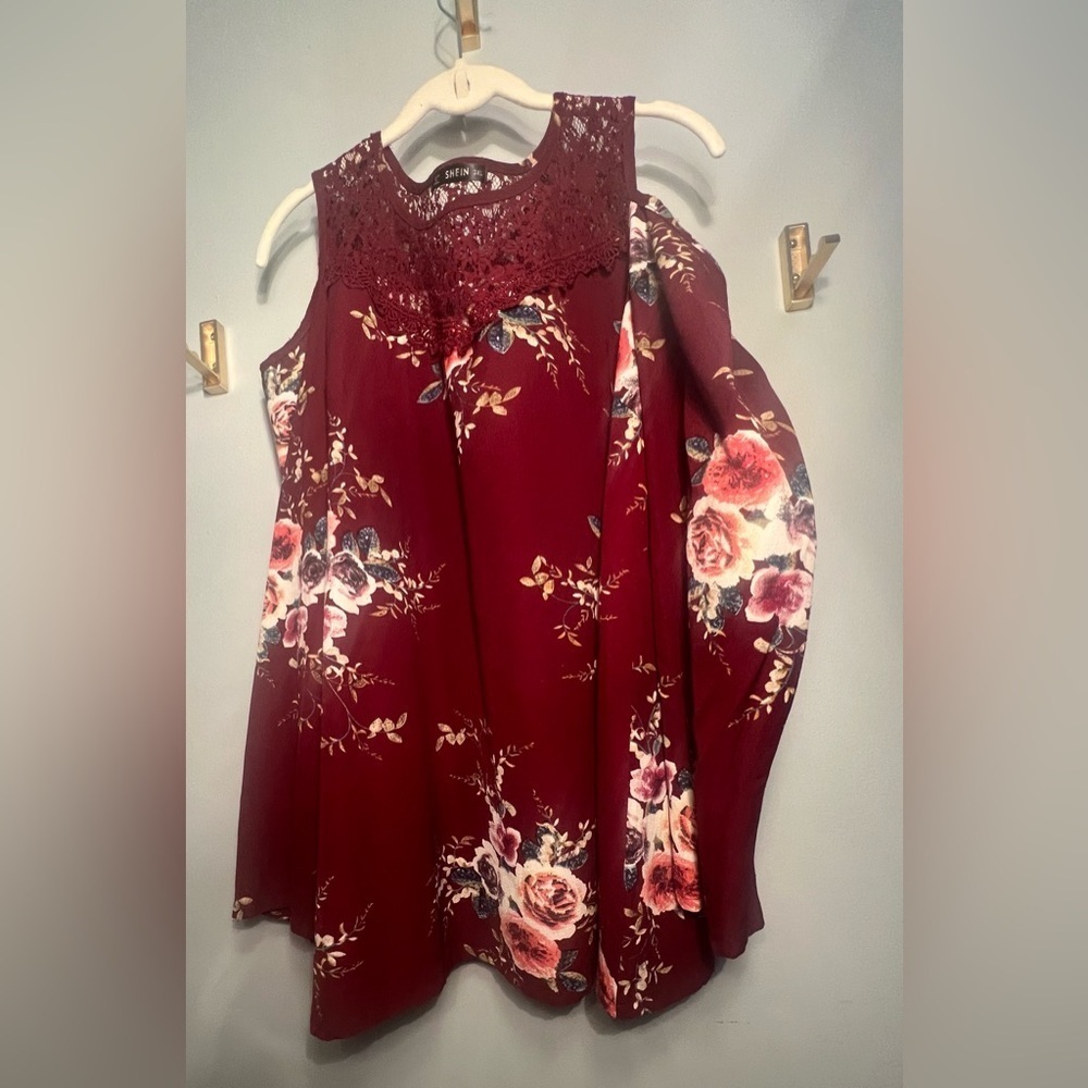 Burgundy Floral Lace Trim Women's Top